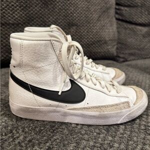 Nike Blazer Mid 77 Vintage